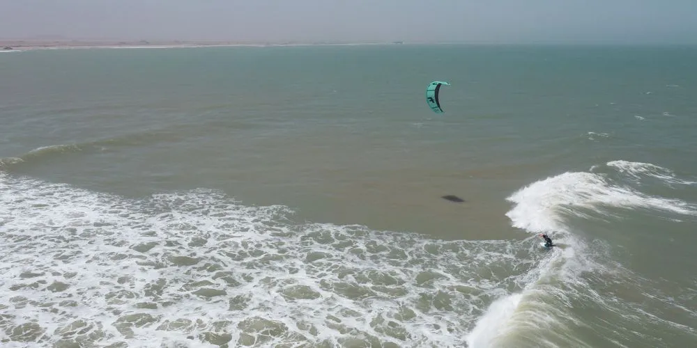 F-One Tubekite BANDIT S B - FLAME / MINT 2023 3 F-One Tubekite BANDIT S B - FLAME / MINT 2023 – Bild 3