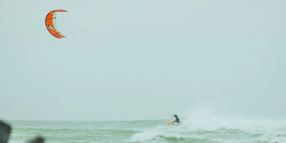 F-One Tubekite BANDIT S B - FLAME / MINT 2023 7 F-One Tubekite BANDIT S B - FLAME / MINT 2023 – Bild 7