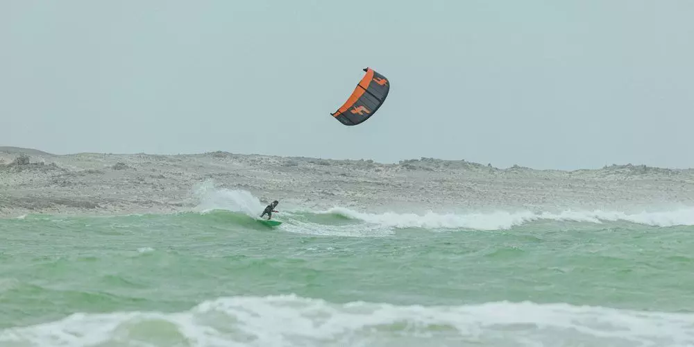 F-One Tubekite BANDIT S B - FLAME / MINT 2023 9 F-One Tubekite BANDIT S B - FLAME / MINT 2023 – Bild 9