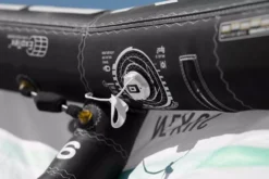 Core Tubekite Nexus 3 LW White/black 2022 -Günstiges Board Neo Geschäft CORE Kiteboarding Nexus3 JP5D7928 RGB 55 jpg