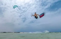 Duotone Tubekite Dice SLS C02:vanilla/blue 2023 -Günstiges Board Neo Geschäft Dice Duotone Kiteboarding6 44 jpg