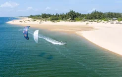 Duotone Tubekite Evo C0:blue 2023 -Günstiges Board Neo Geschäft Evo Duotone Kiteboarding action pictures3 66 jpg