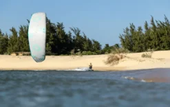 Duotone Tubekite Juice C30:coral/heron 2023 14 Duotone Tubekite Juice C30:coral/heron 2023 -Günstiges Board Neo Geschäft Juice Duotone Kiteboarding Reno Romeu Kenya by TB v6 12 jpg