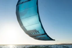Gaastra Tubekite Spark C2 Light Blue 2022 -Günstiges Board Neo Geschäft P1065432 JamieHancock 17 jpg