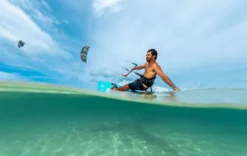 Duotone Kiteboard Gonzales - 2023 -Günstiges Board Neo Geschäft Website Duotone DTK NewCaledonia EvoD LAB Gonzales RenoRomeu 2023 TobyBromwich 7797 5 jpg